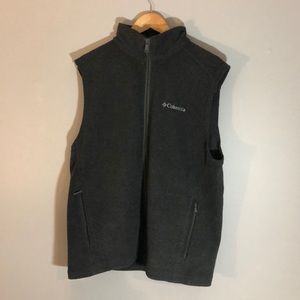 Columbia Vest Size L